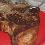 Fiorentina, ecco come cuocere alla perfezione questa bistecca