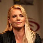 Charlize Theron, nessun bisogno di un uomo accanto