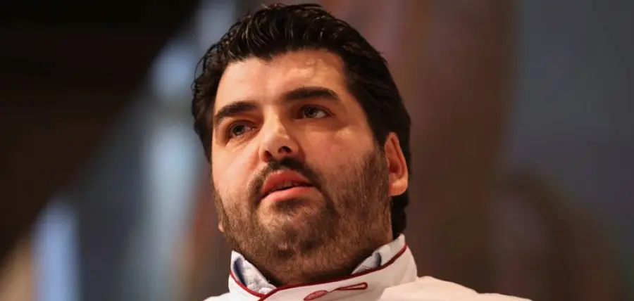 Antonino Cannavacciuolo ha rivoluzionato il suo aspetto