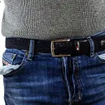 In Italia si sopravvive intaccando i risparmi