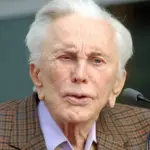 Addio a Kirk Douglas, leggenda del cinema di ben 103 anni