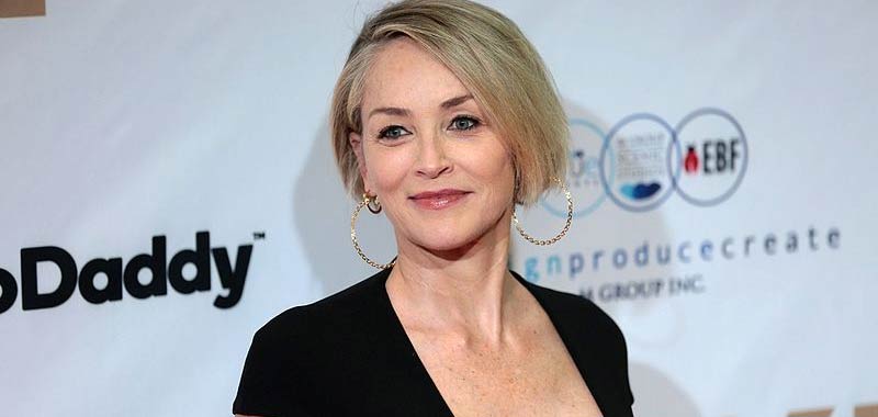 Sharon Stone, fatta fuori da un sito di incontri