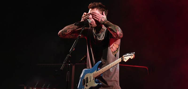 Fedez, ecco perché ha litigato con Rovazzi e J-Ax