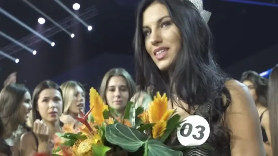 Miss Italia 2019 ha incoronato Carolina Stramare