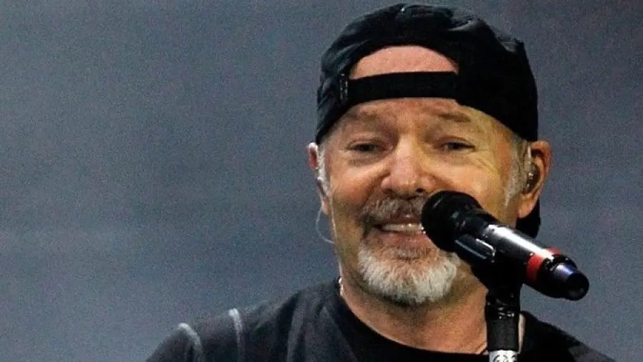 Vasco Rossi, nuova canzone scritta per Emma Marrone