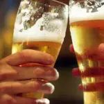Birra, chi l’ha detto che fa ingrassare?