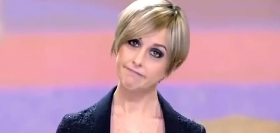 Nadia Toffa torna alle Iene sfoggiando i suoi capelli
