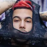 Sfera Ebbasta, duro attacco della mamma di una delle vittime di Corinaldo