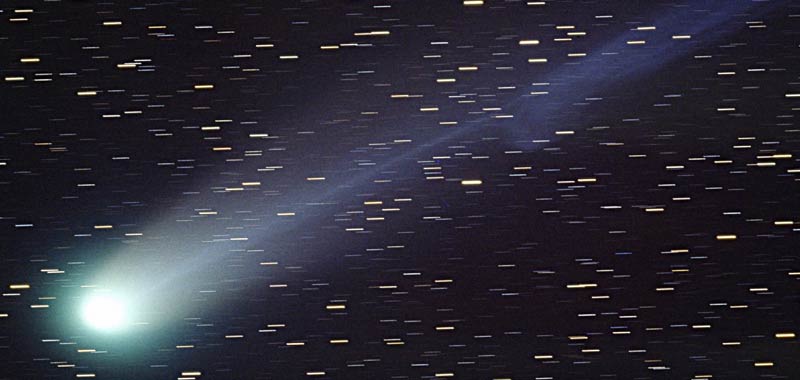 La cometa di Natale Wirtanen è davvero luminosa come la Luna?