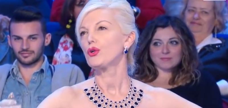 Esclusivo Uomini e Donne: la marchesa D'Aragona prenderà il posto di Tina Cipollari?