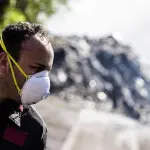 Incendio Pomezia, allarme amianto: le raccomandazioni dell’ONA