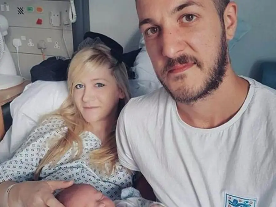 Londra l’Alta Corte ha deciso che il piccolo Charlie dovrà morire