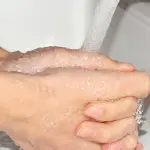 Dal Giappone: Coronavirus sopravvive sulla pelle 9 ore