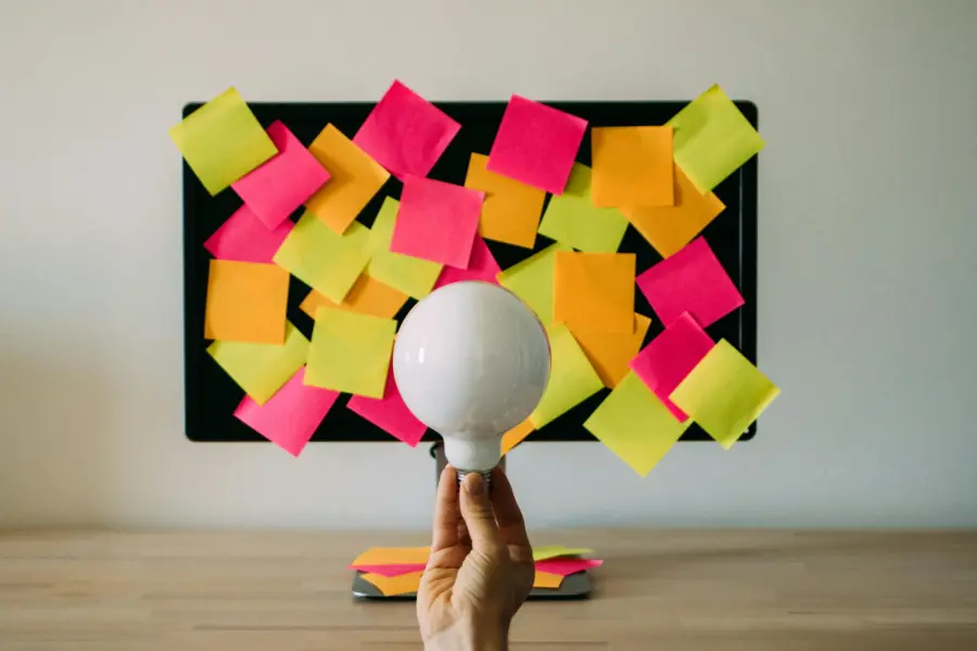 Intelligenza artificiale e creatività digitale: come l’AI cambia design, video e contenuti
