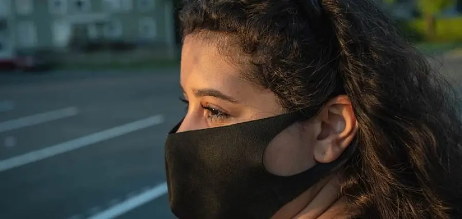 Utilizzo della mascherina porta ad una secchezza oculare