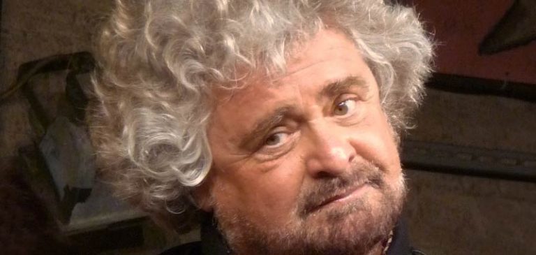 Beppe Grillo lancia idea del sussidio europeo