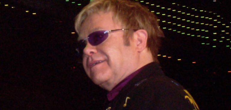 Elton John il suo film censurato in Russia