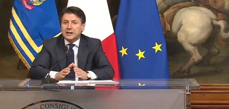 Il Premier Conte continua a chiudere Italia