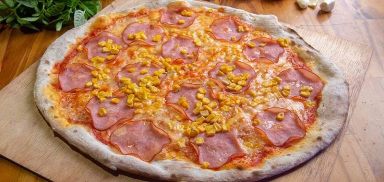 Pietra refrattaria un trucco per una pizza perfetta